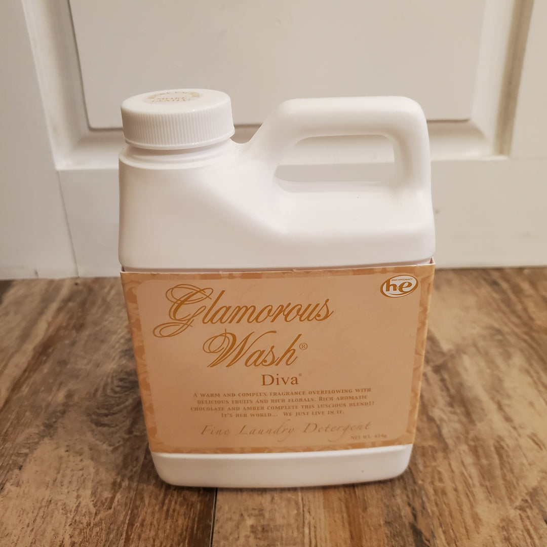 Tyler Glamorous Wash Diva (16oz) (IN-STORE ONLY)