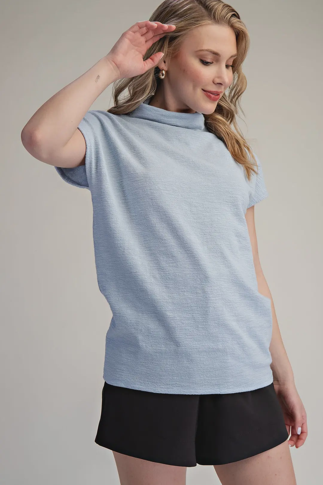 Blue Mock Neck Short Sleeve Pullover Top