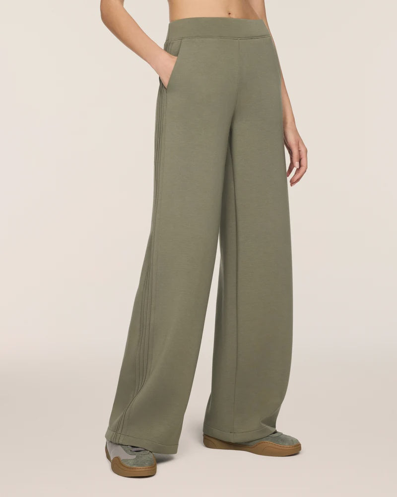 SPANX AirEssentials® Pintuck Wide Leg Pant in Herb