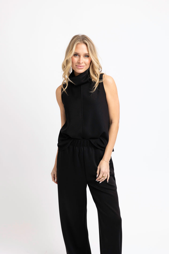 Black Scuba Solid Pant