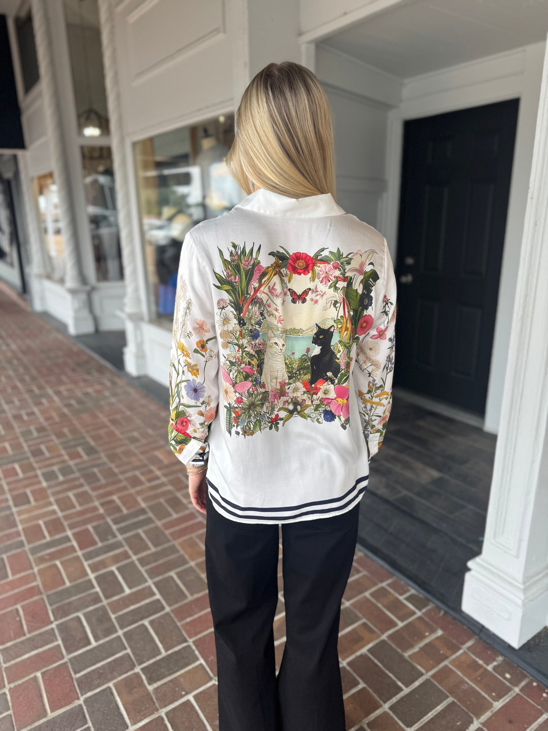 Vilagallo White Printed Gatos Button Down Top