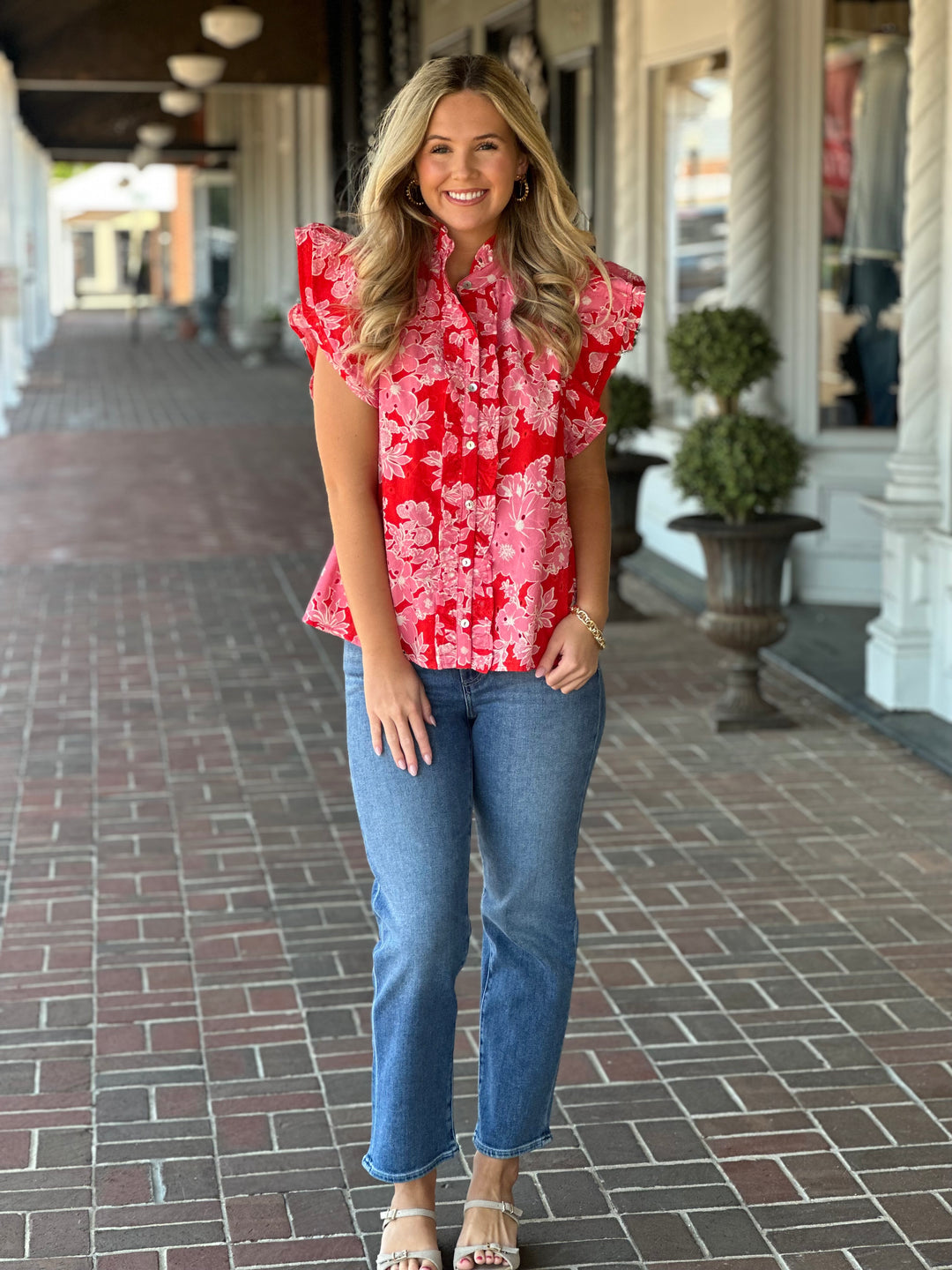 Floral Ruffle Sleeve Top in Red