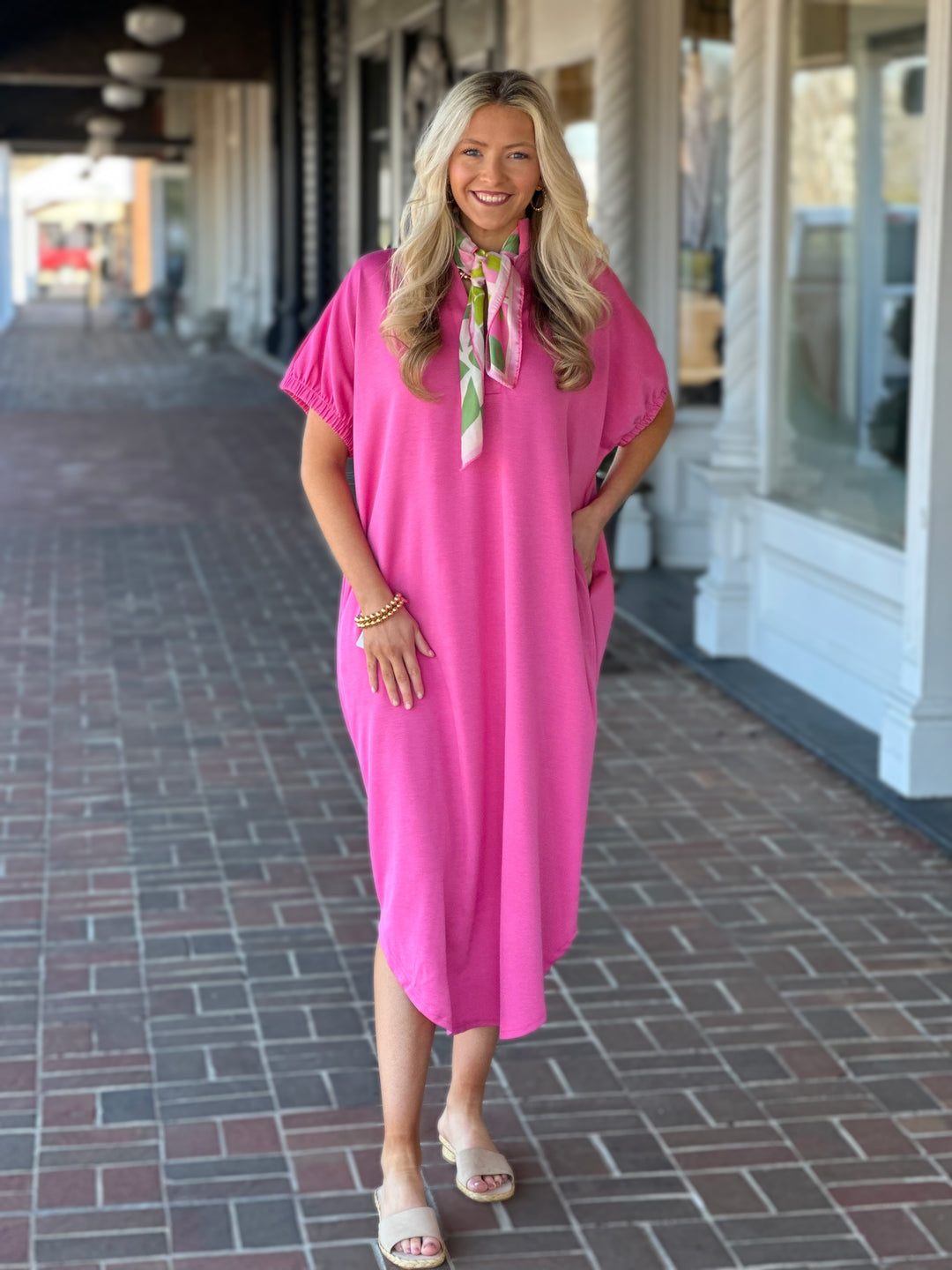Classic Midi Pocket Dress in Pink