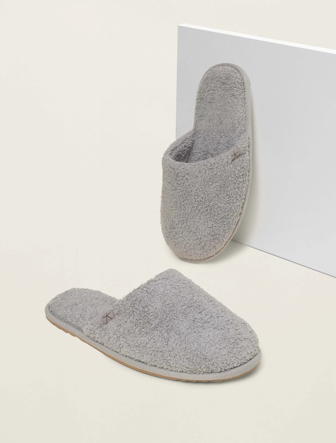 Barefoot Dreams CozyChic® Unisex Slipper in Dove Gray