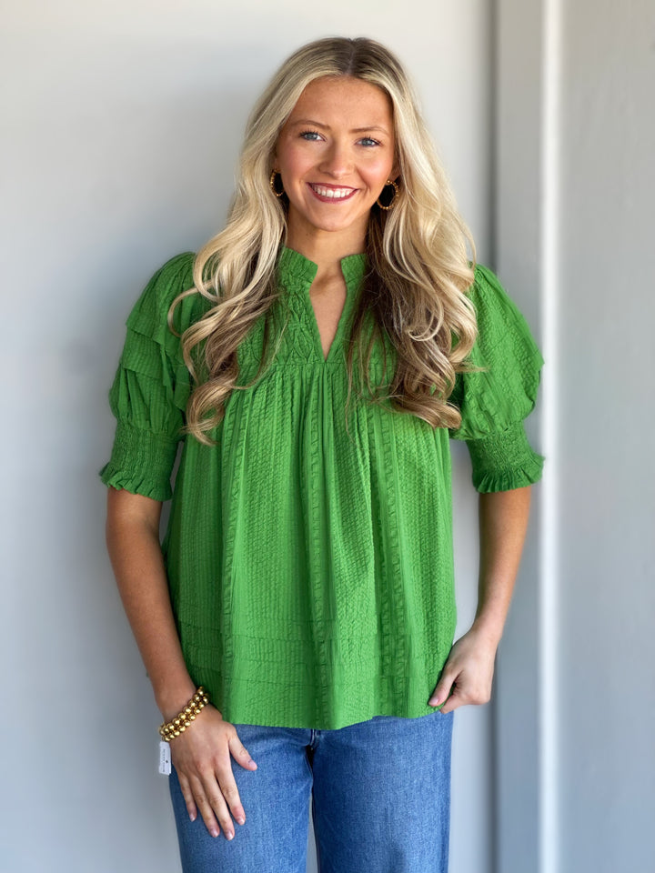 Short Sleeve Crinkle Detail Top in Green