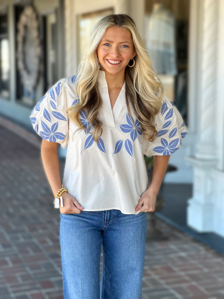 Puff Sleeve Floral Embroidery Top in Cream