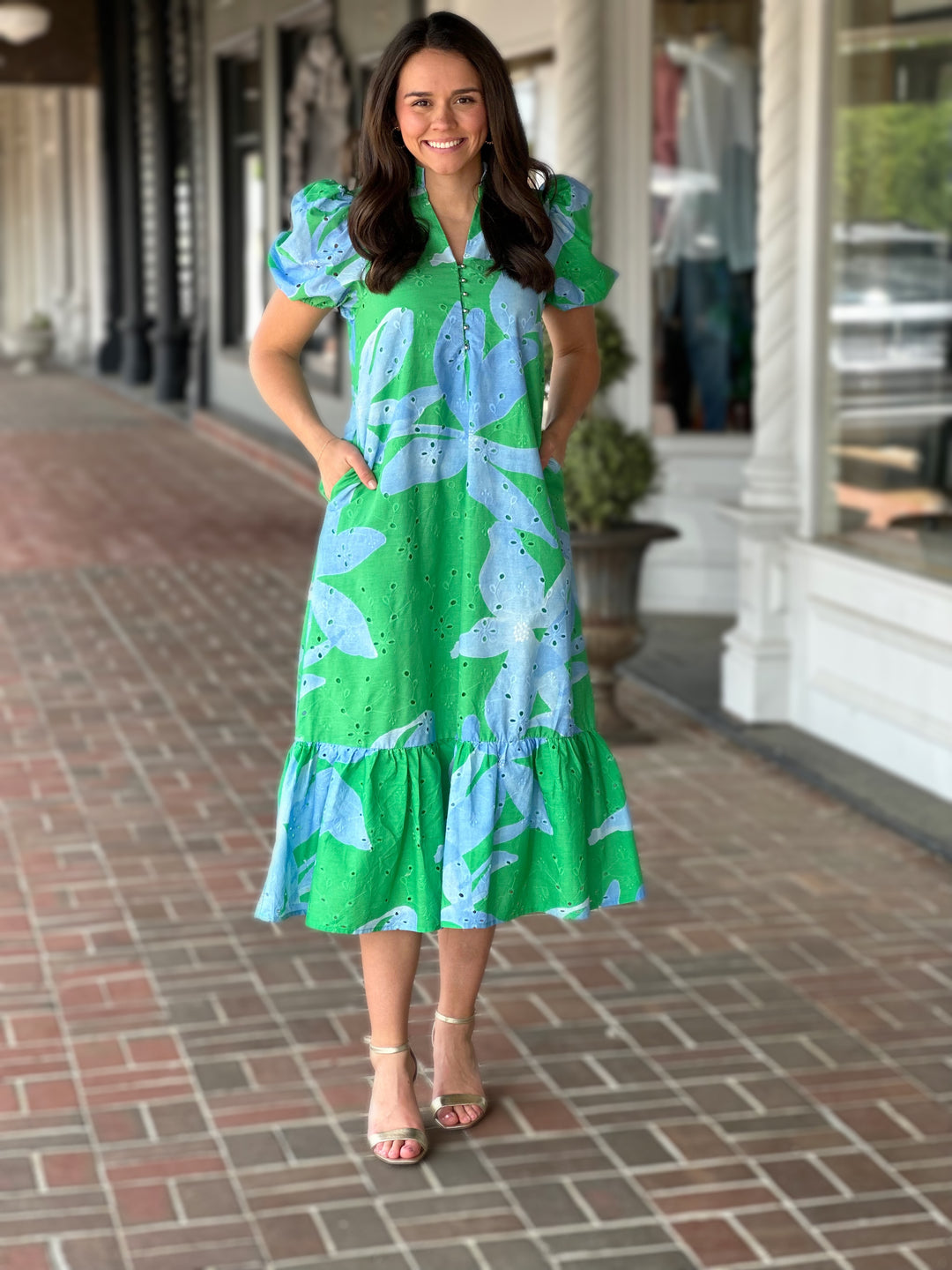 Botanical Print Short Puff Sleeve Midi Dress in Green