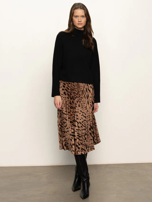 Sanctuary Nostalgia Pleated Midi Skirt in Mocha Leo