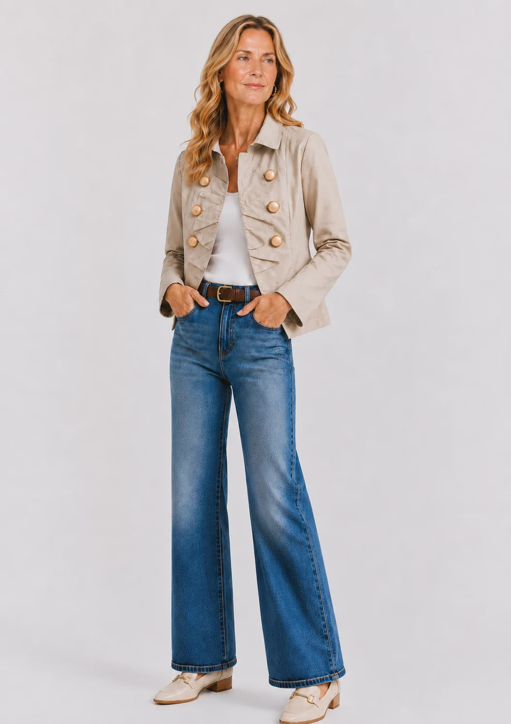 The Victoria Short Trench Coat in Sand