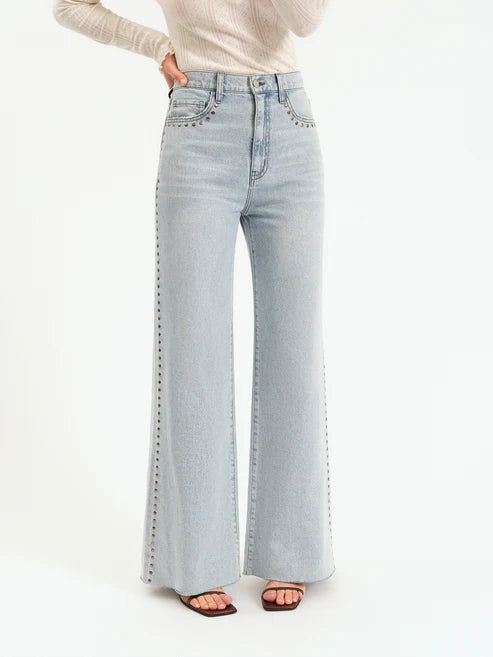 Daze Denim Far Out High Rise Wide in Let's Dance