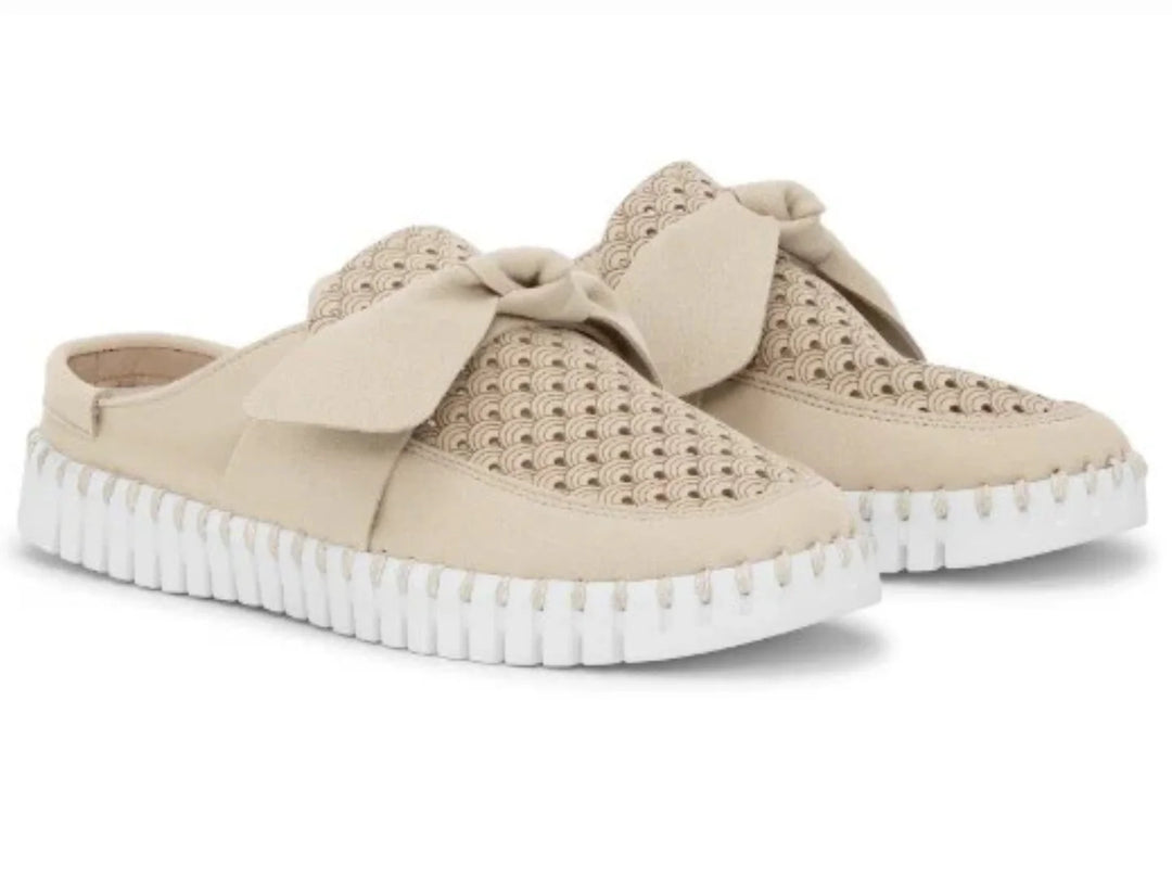 Ilse Jacobsen Tulip Slip-On in Kit Pearled Ivory