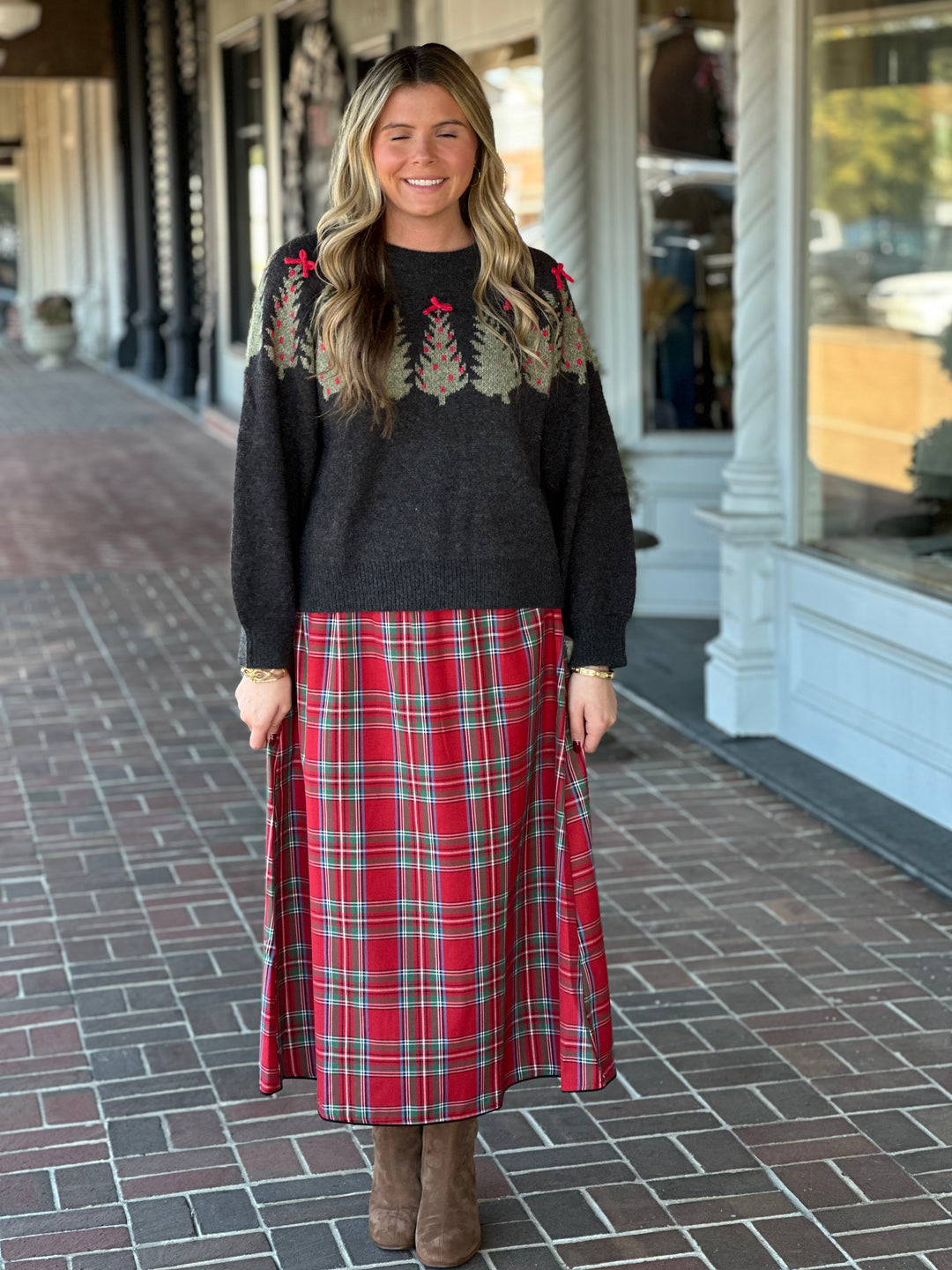 Christmas Tree Bow Knit Sweater in Charcoal