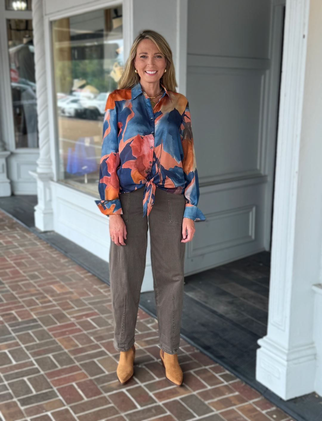 Finley Lindy Top in Sunset Floral