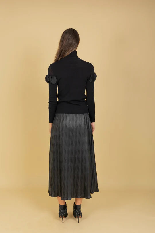 Wool Turtle Neck Sweater in Black