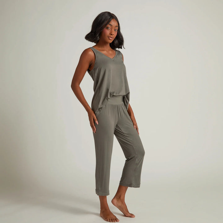 Faceplant Dreams Bamboo® Capri Pants in Earl Grey