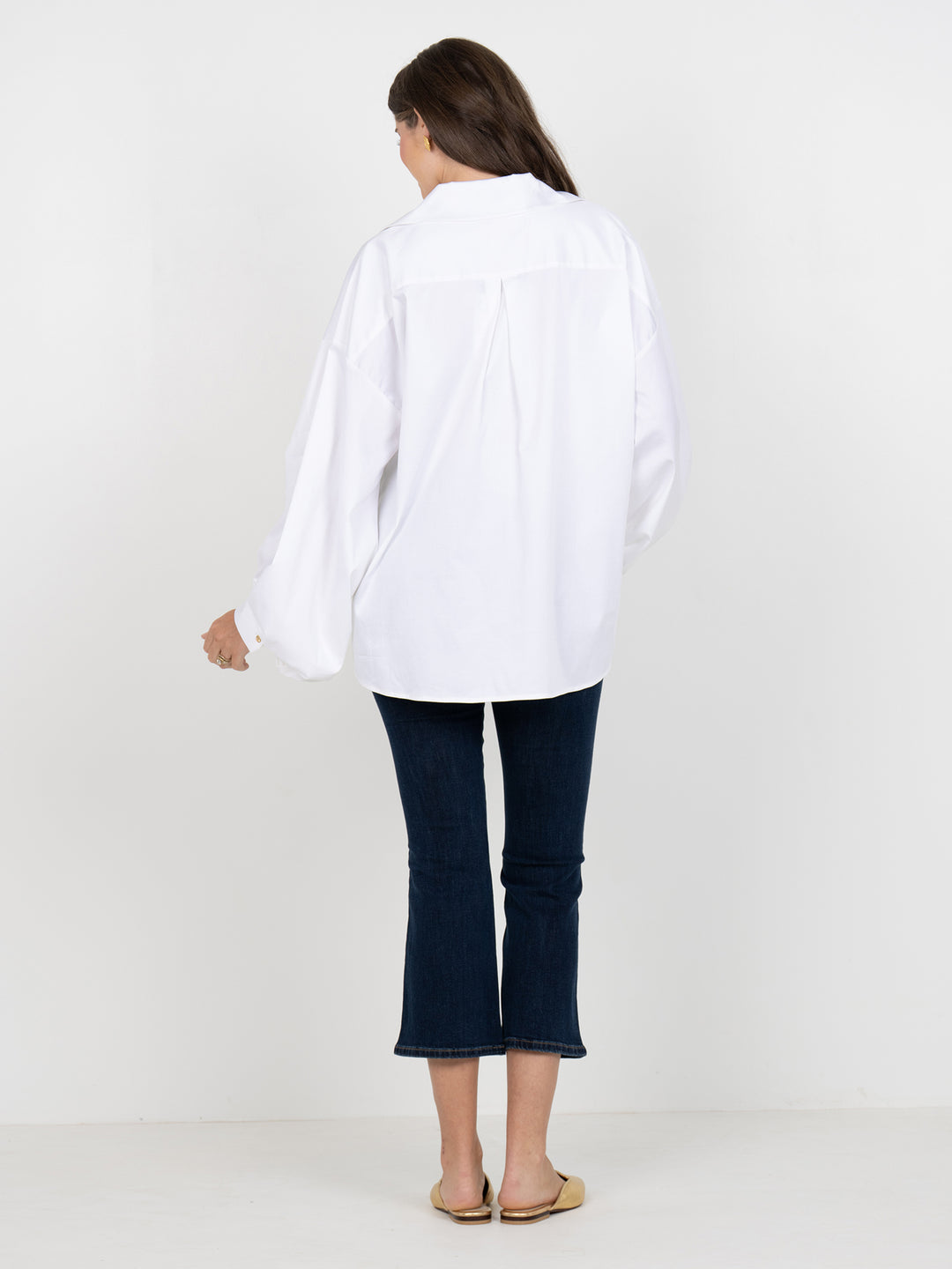 Emily Mccarthy Iris Oxford in White Cotton Poplin