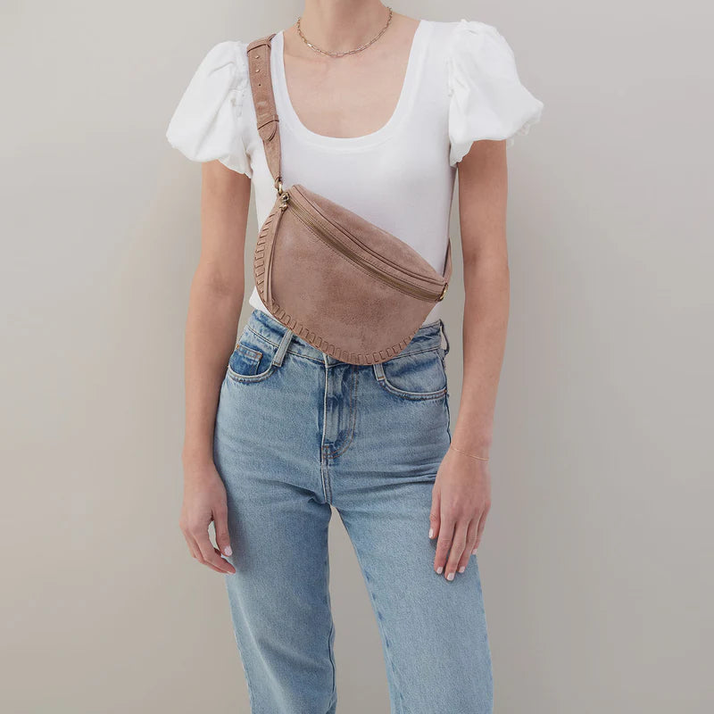 Hobo Juno Belt Bag in Hazel