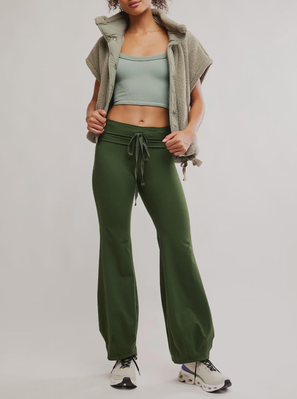 Free People Quickstep Pant in Ivy