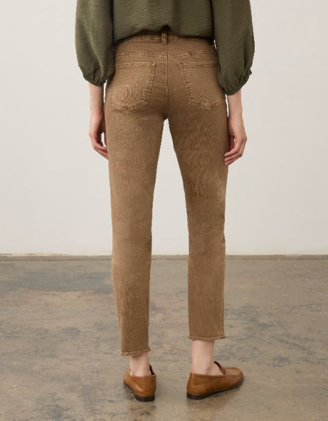 Olivia Slim Ankle Pant in Maple