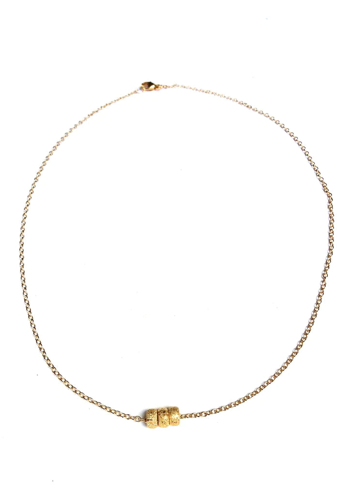 LJ Sonder Tres Stardust Enhancers Gold Necklace