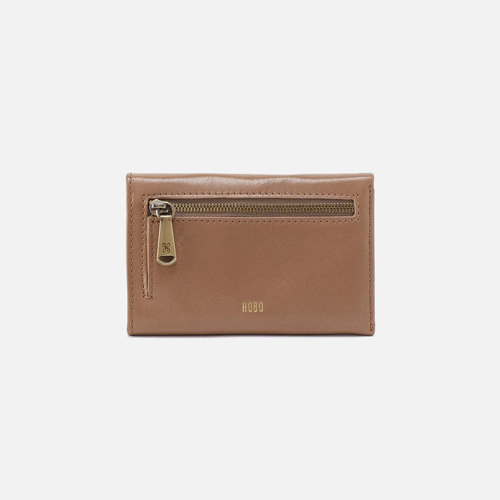 Hobo Jill Trifold Wallet in Cashmere