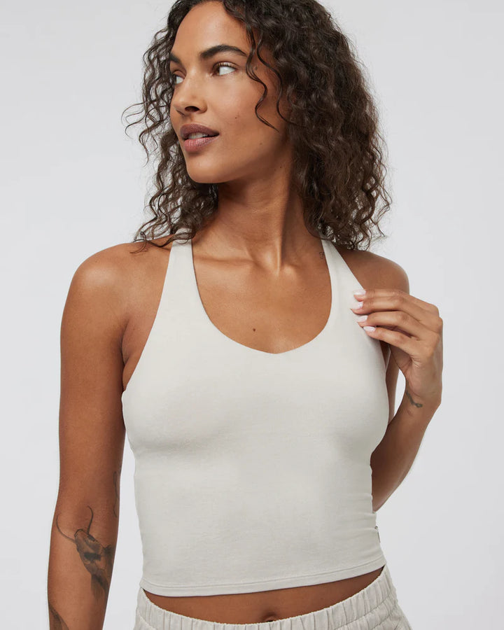 vuori Women's Halo Performance Crop Tank 2.0 in Ecru Heather