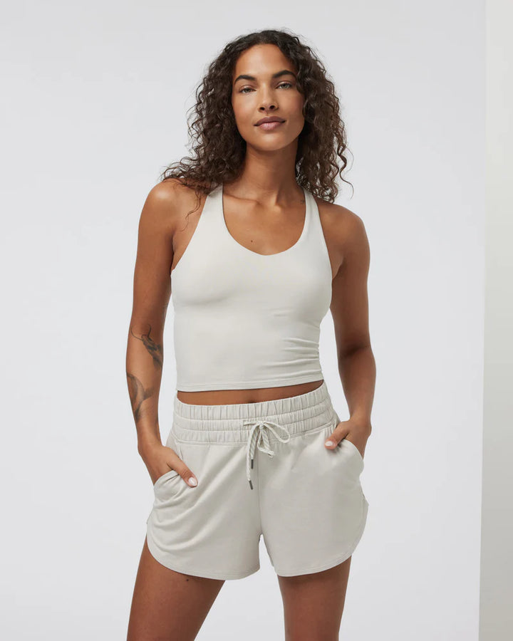 vuori Women's Halo Performance Crop Tank 2.0 in Ecru Heather