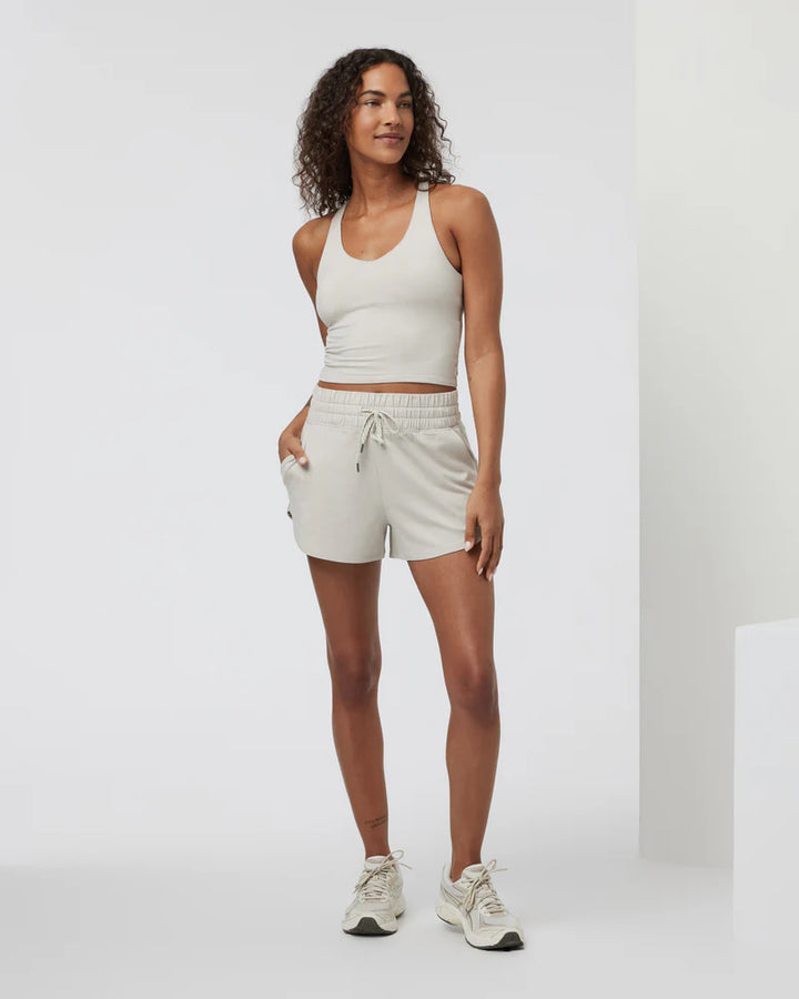 vuori Women's Halo Performance Crop Tank 2.0 in Ecru Heather