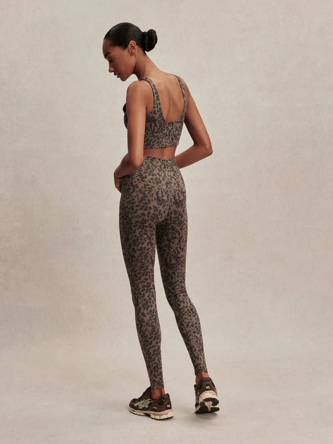 Varley FreeSoft™ High-Rise Legging 25" in Brown Contrast Cheetah