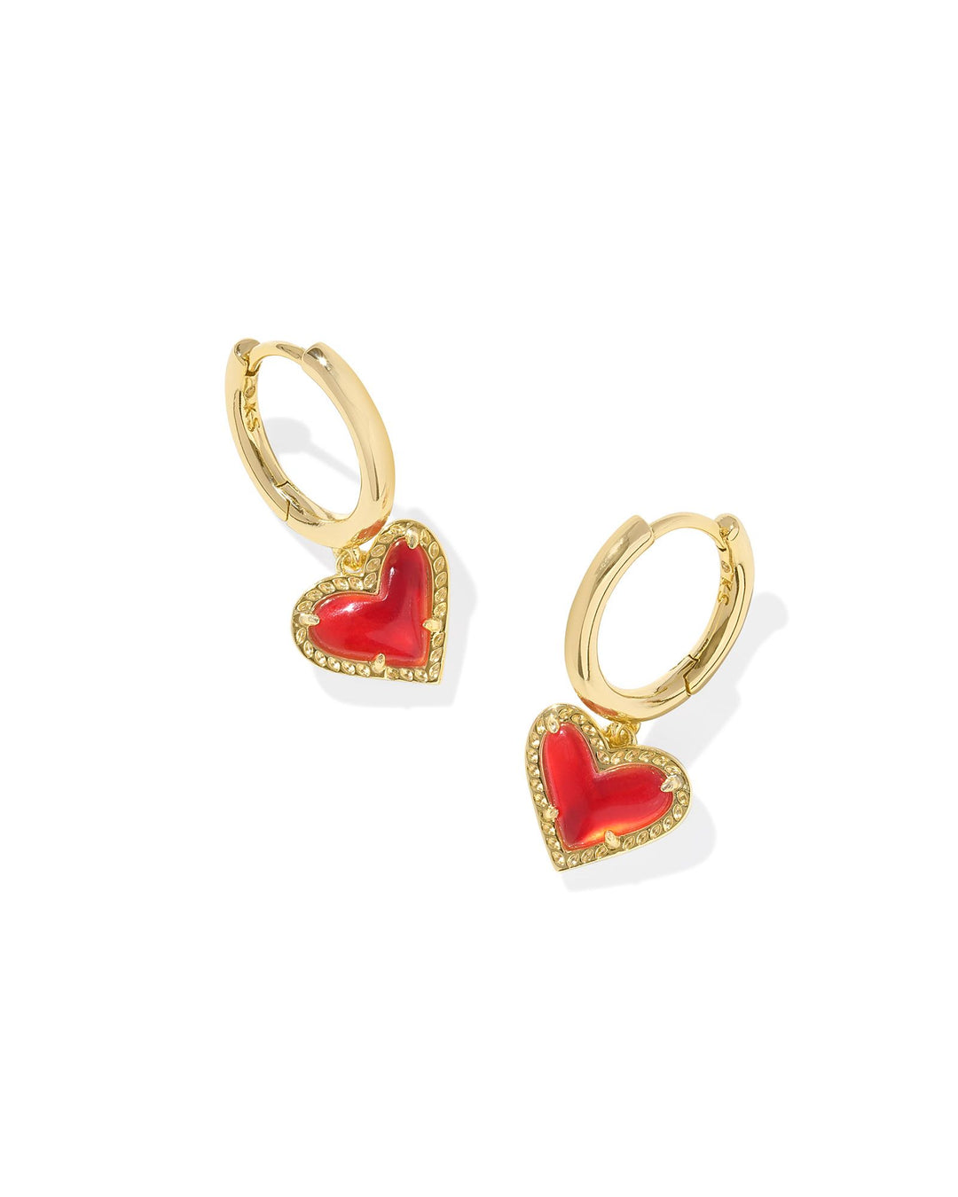 Kendra Scott Ari Heart Gold Huggie Earrings in Red Illusion