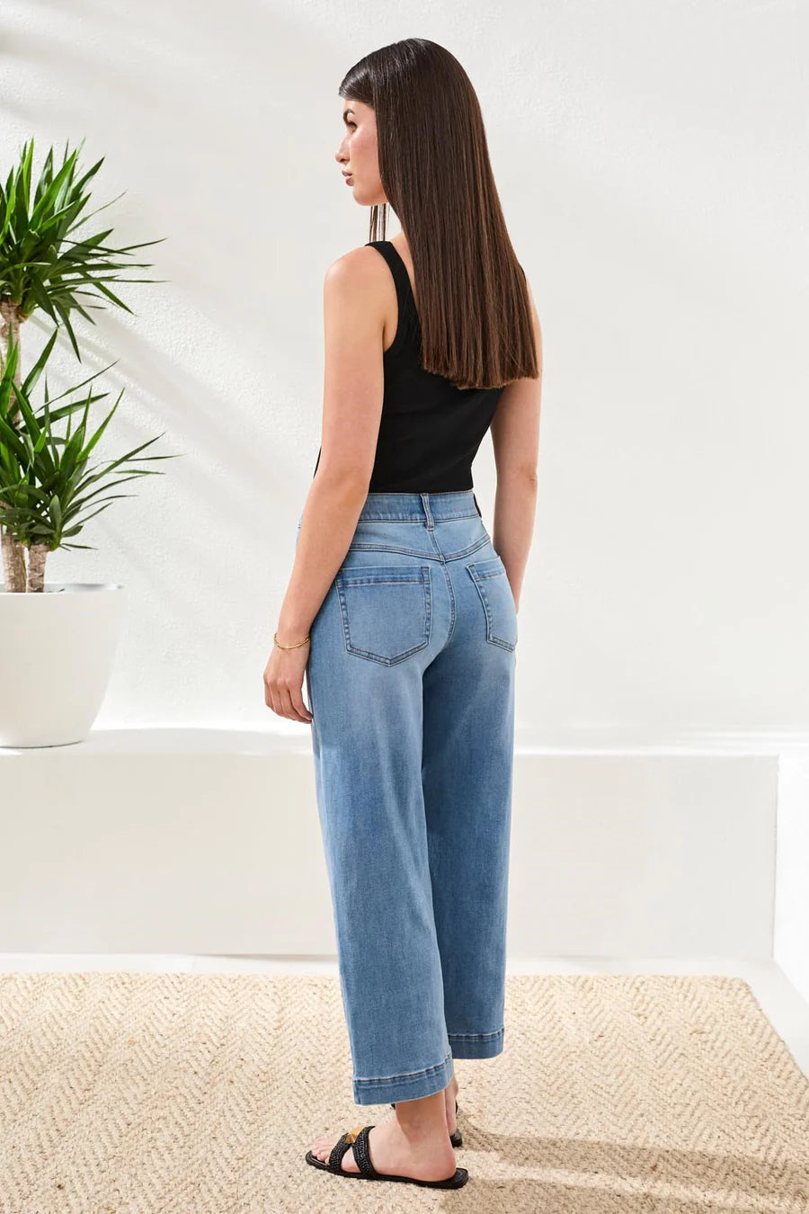 Tribal Audrey Hugging Crop Wide Leg Boundless Stretch Denim in Coastal Blue