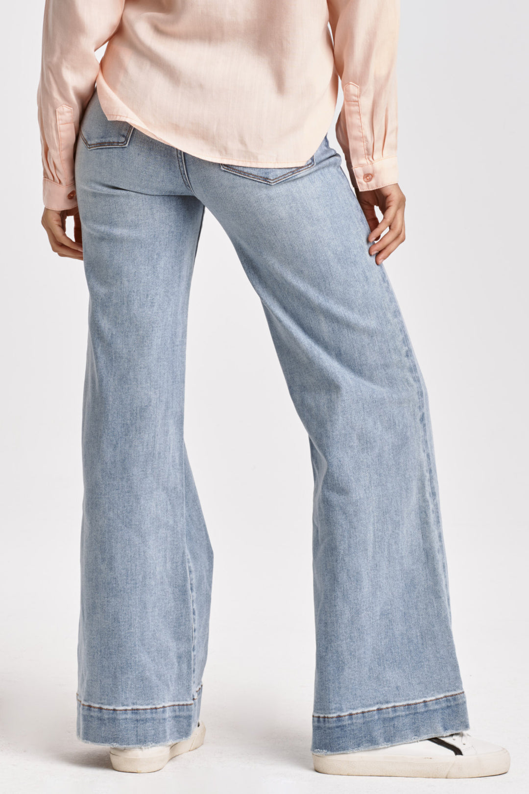 Dear John Fiona Super High Rise Wide Leg Jeans in Montilla