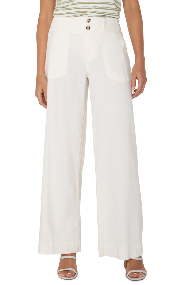 Liverpool Los Angeles Hannah Flare Mid Rise Pant in Whipped Cream