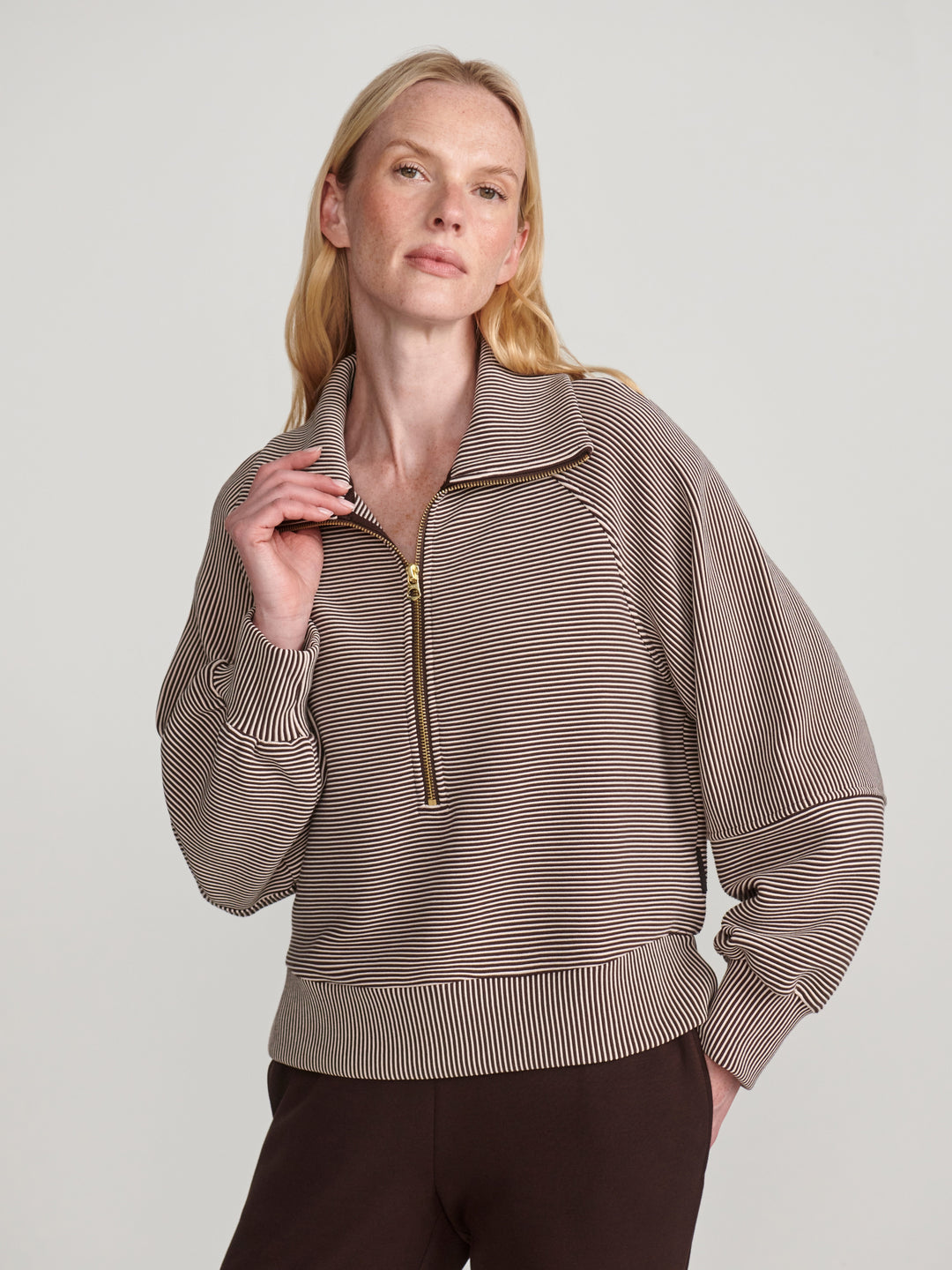 Varley Milano Half Zip Sweat 2.0 in Coffee Bean/ Birch
