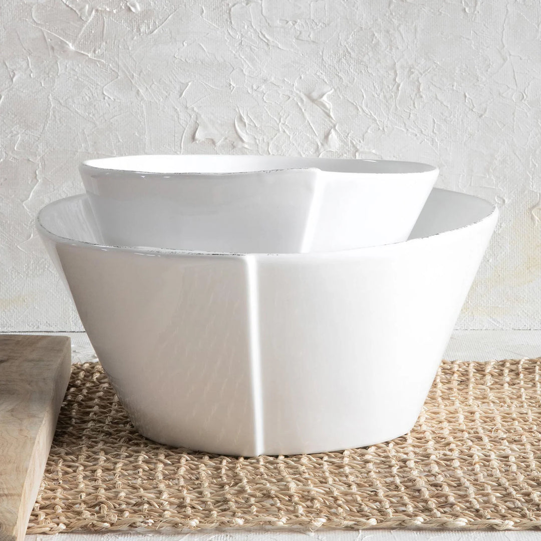 VIETRI LASTRA WHITE MEDIUM STACKING SERVING BOWL IN WHITE